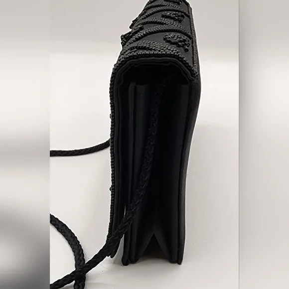 Elegant Black Beaded Women's Evening Bag - Picture 5 of 8